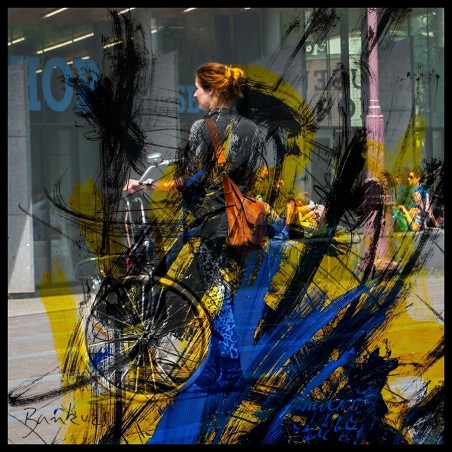 Girl & Bike II - Bankuzi